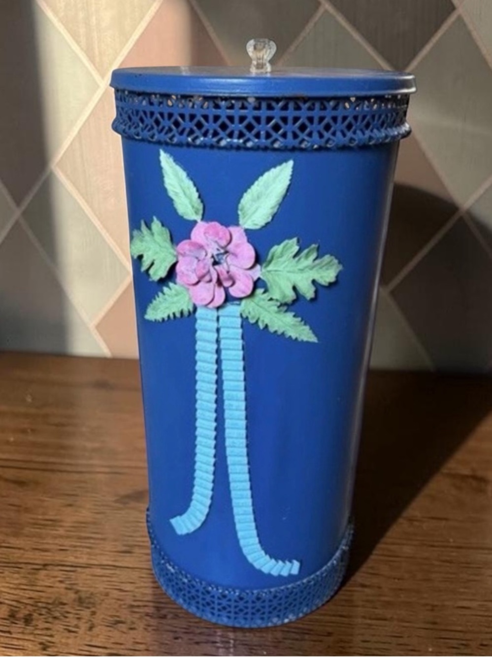 Vintage MCM 60's METAL Laundry Clothes Hamper / Trash Can 3D Flower 23” 3508-C